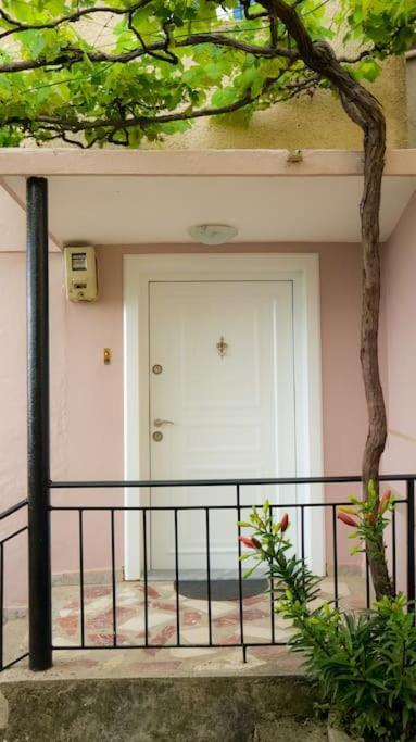 Kasmi Home Krujë Esterno foto